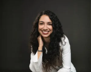 Giulia - Acompanhante Terapeutica - Grupo ABA